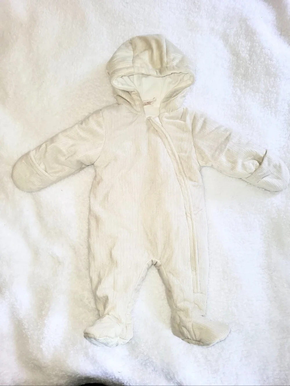 NWOT First Wish Cream Shimmer Baby Pram Winter Bunting Snowsuit Unisex 3-6 Month